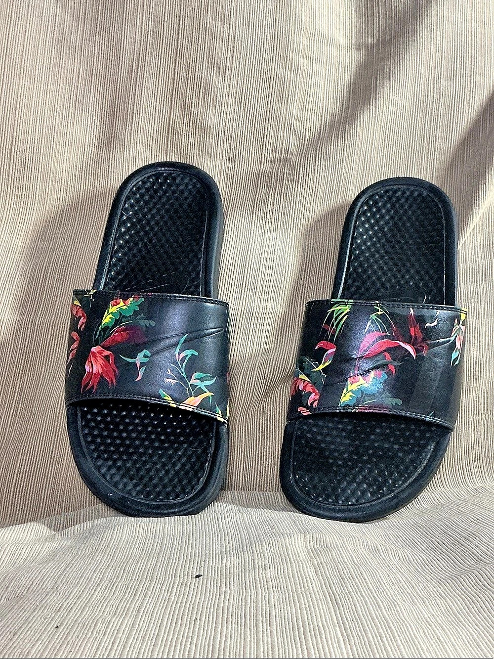 Nike Benassi JDI Floral Slide Sandals Black & Multicolor